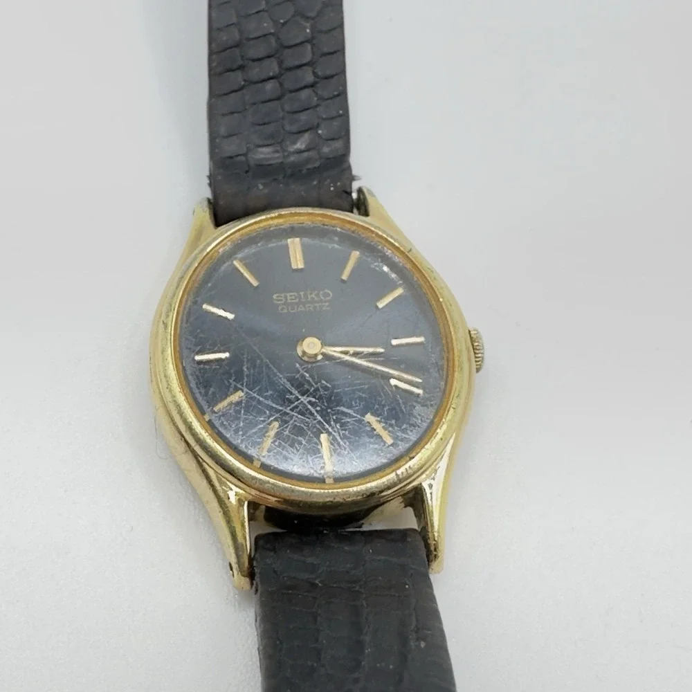 Vintage Seiko Womens Gold 20mm Case Quartz‎ Watch Leather Band -Working